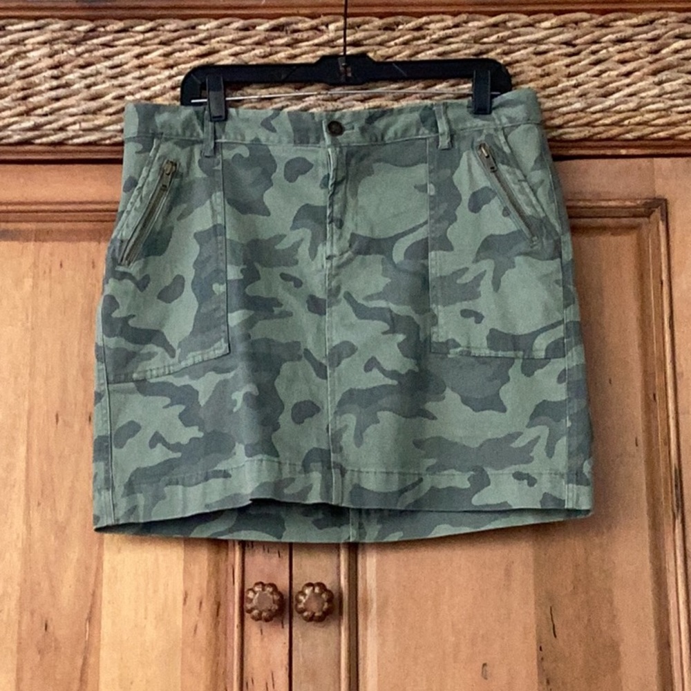 🌻NWOT Old Navy So Fun Size 14 Awesome Camo Style Skirt Wardrobe Must Have 🌻